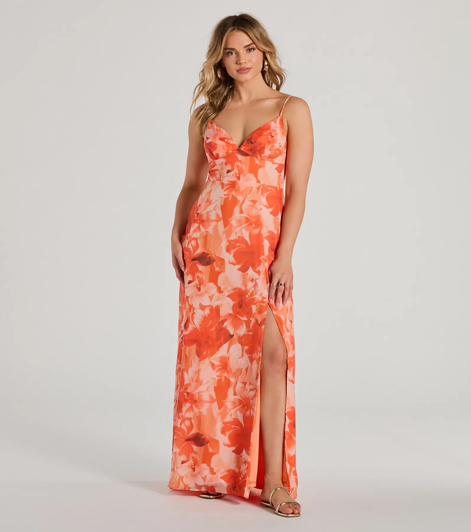 maxi dresses for college studentsBeauty So Unique Lace-Up Floral Chiffon Maxi Dress