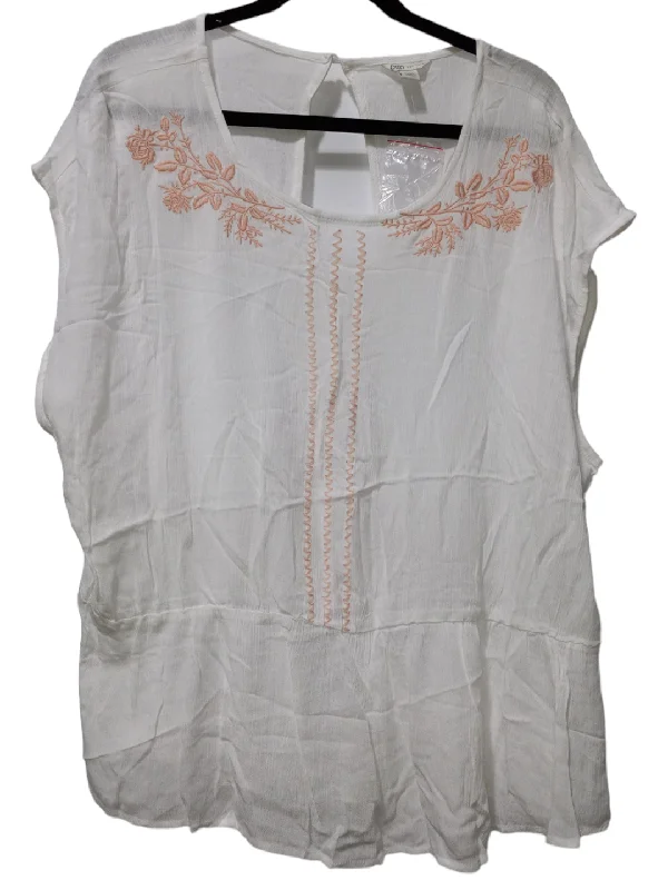 women's formal dressesBlouse Sleeveless By Cato  Size: 1x